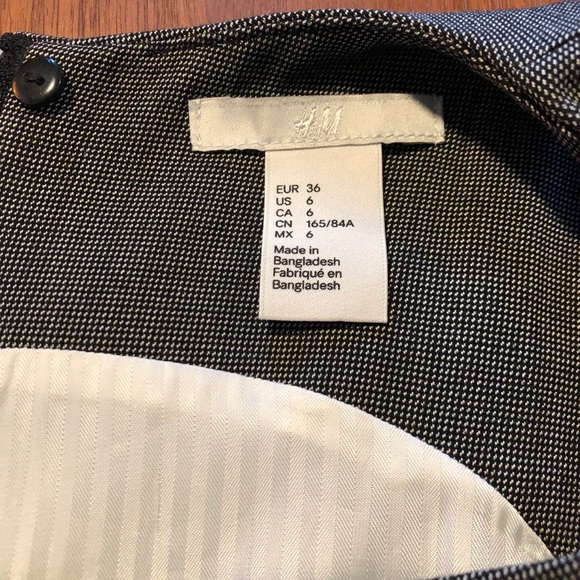 H&M dress - Picture 3 of 3